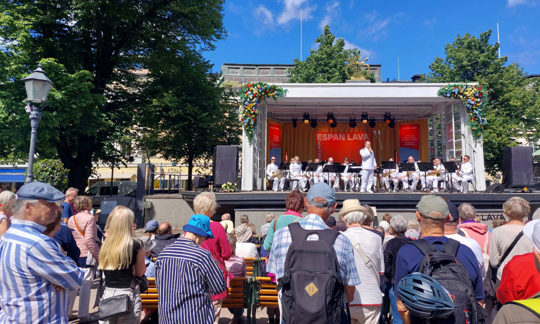 MIL-Espa: Försvarsmaktens värnpliktsmusikkårs showband